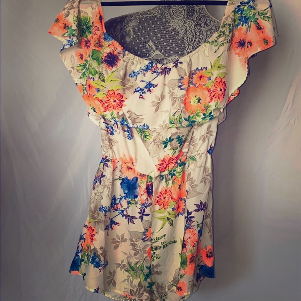 Shorts Romper Sold